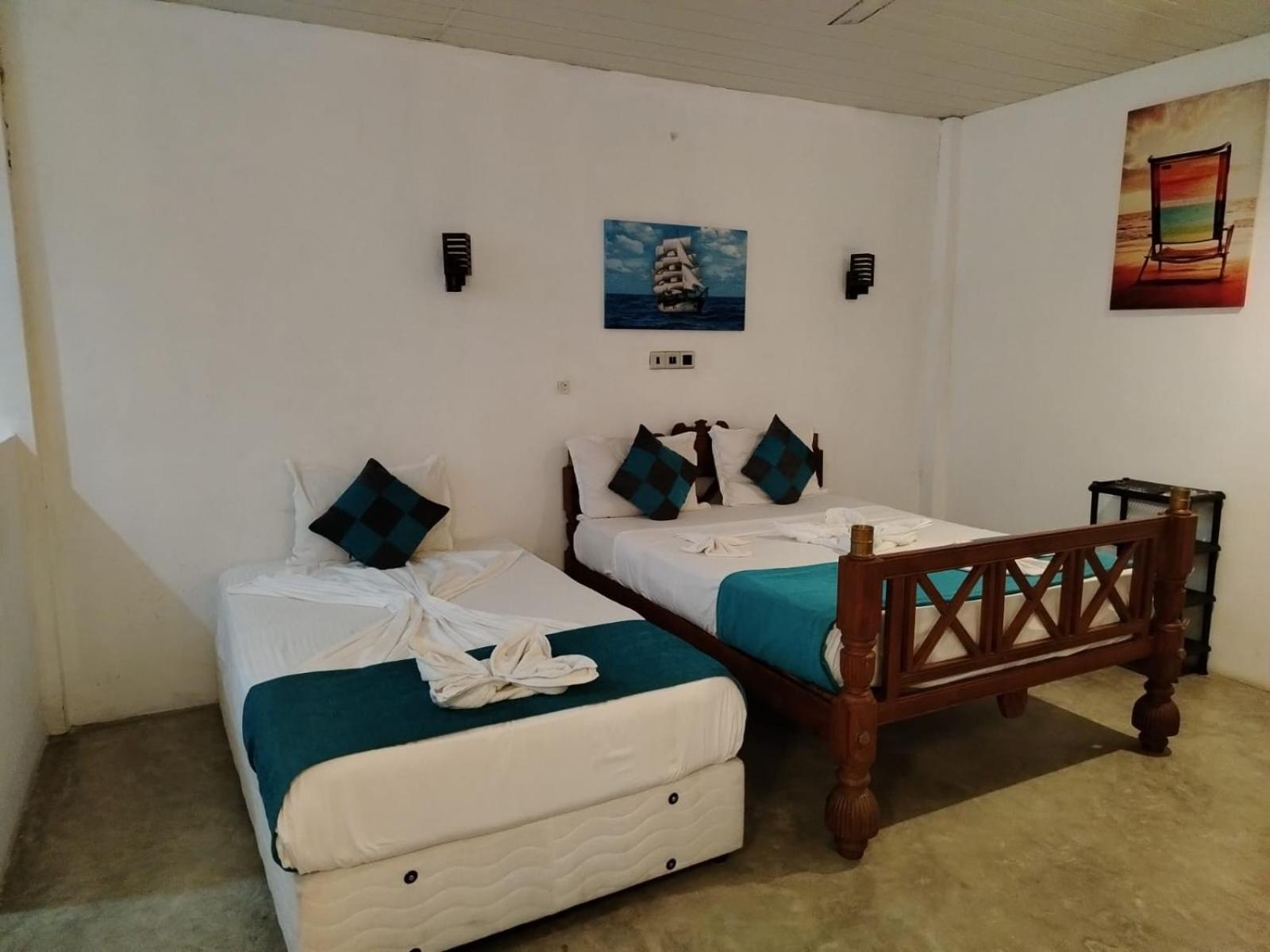 A1 Weligama Hotel & Spa Buitenkant foto